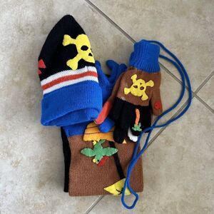3-Piece Pirate Hat, Scarf, Glove Set